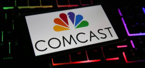 Read more about the article Comcast Shifts Strategy Toward Mobile Following Broadband Losses in Q4